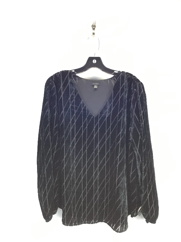 Top Long Sleeve By Ann Taylor In Black, Size: Xl Laid