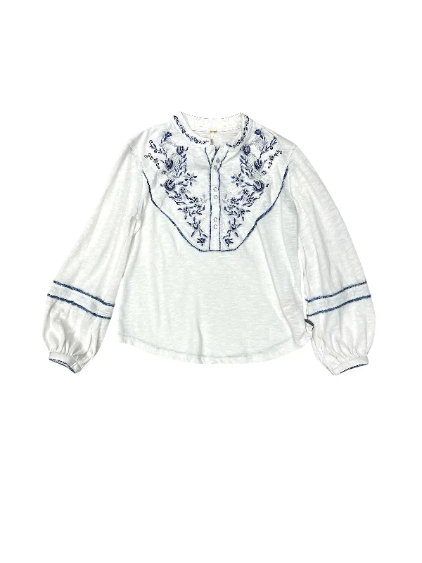 Top Long Sleeve By Free People In Blue & White, Size: M Youthful Men's Anime