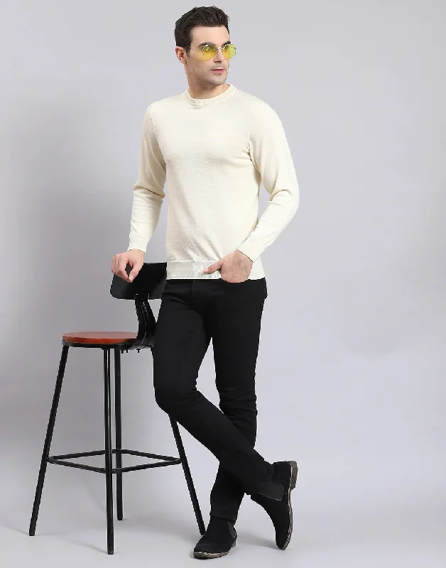 Men Off White Solid Round Neck Full Sleeve Pullover